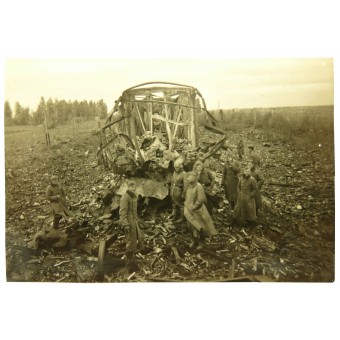 Советский эшелон с боеприпасами разбомбленный под Сухиничами. Espenlaub militaria